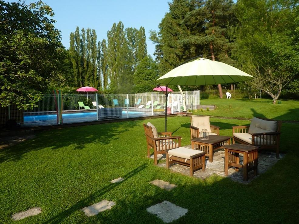 Chambres D'Hotes La Corne Aux Vaches Frétigney-et-Velloreille 객실 사진